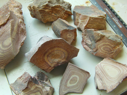 Wonderstone: Red Banded