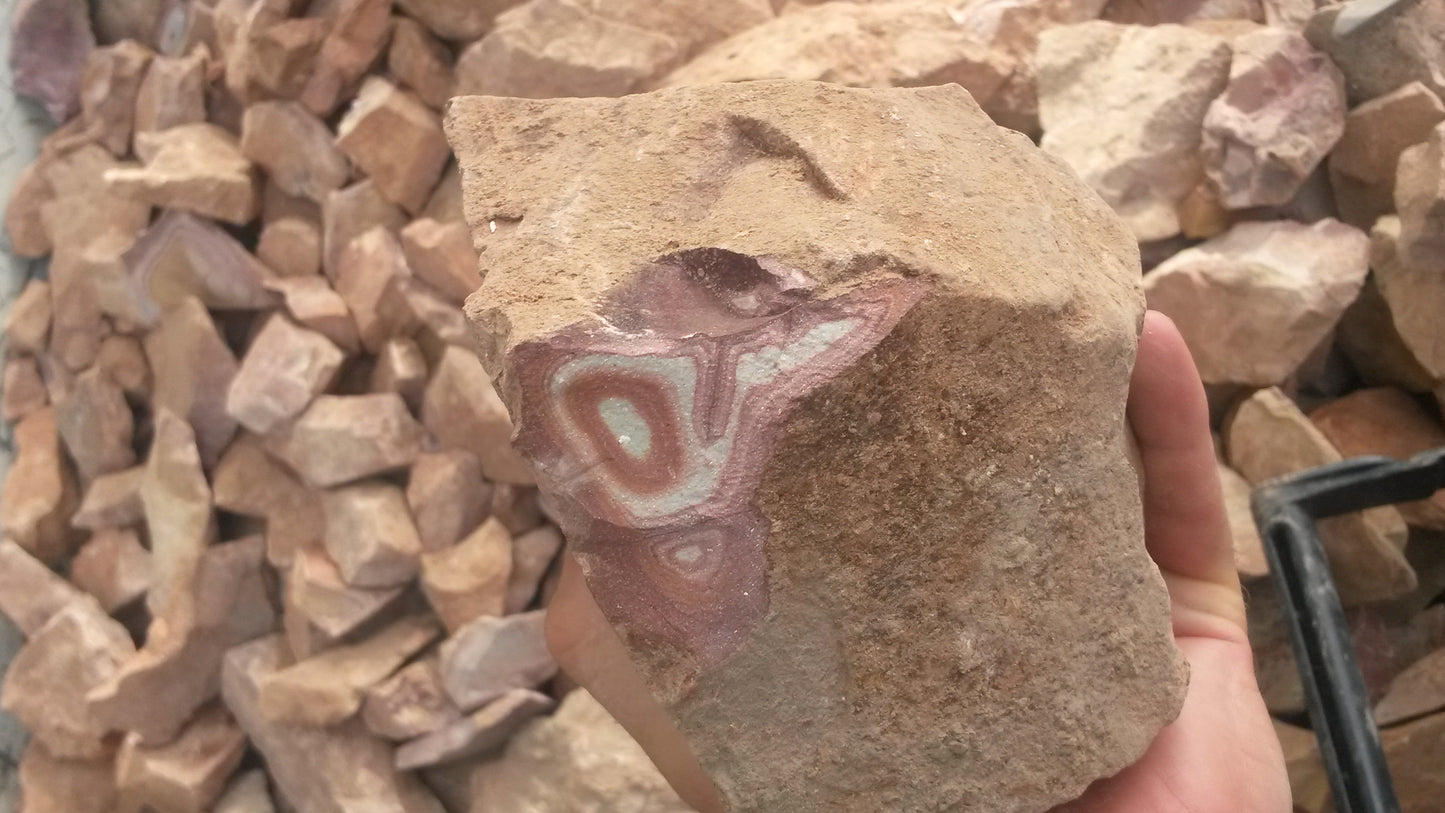Wonderstone: Red Banded