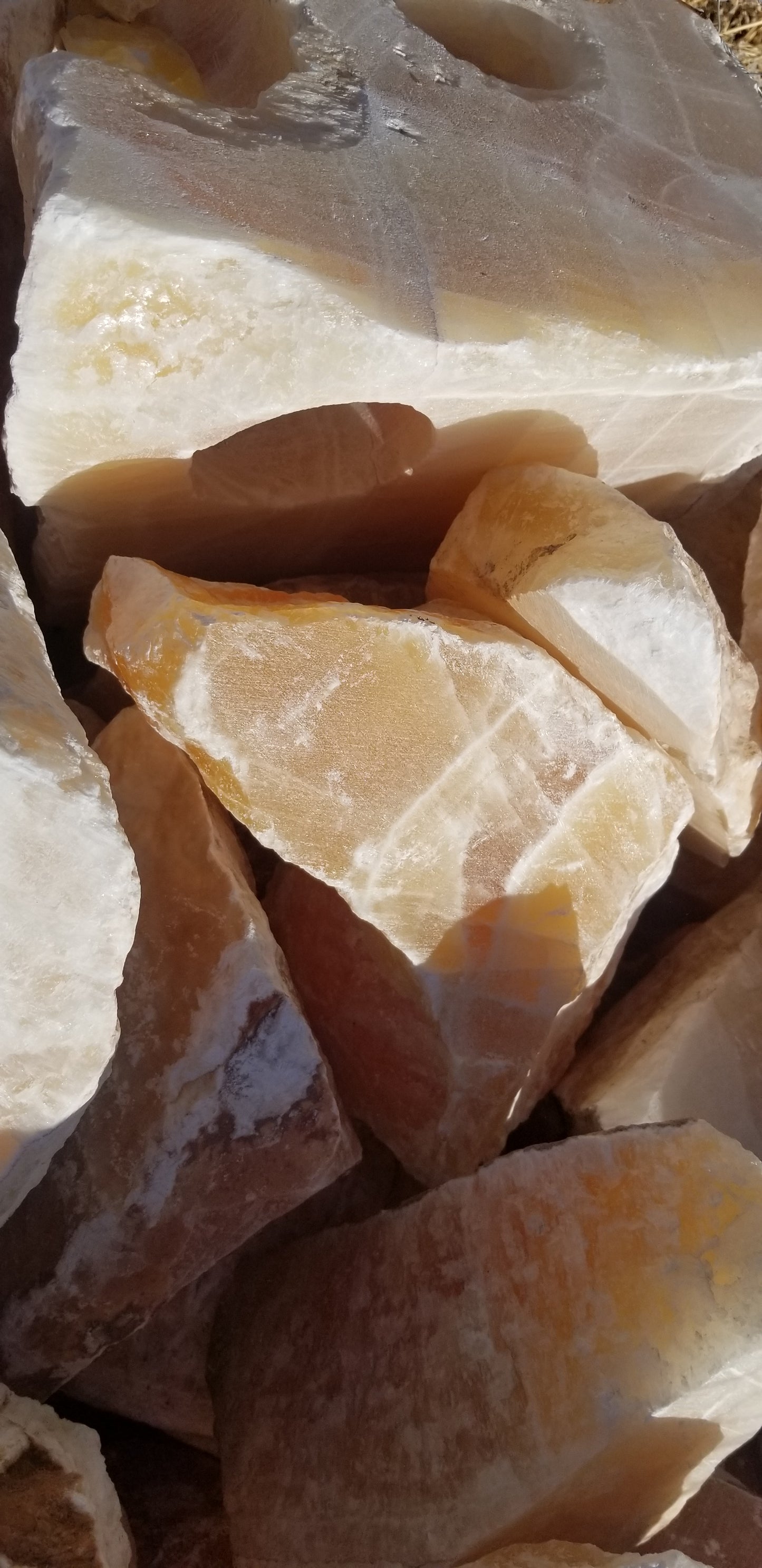 Honey Onyx, Honeycomb Calcite