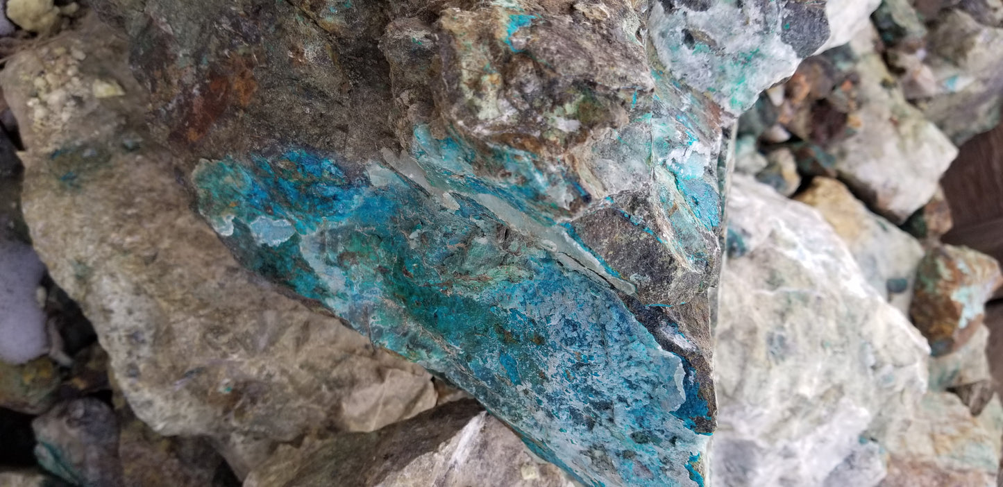 Chrysocolla w/ Magnetite and Medmontite