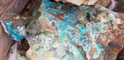 Chrysocolla w/ Magnetite and Medmontite