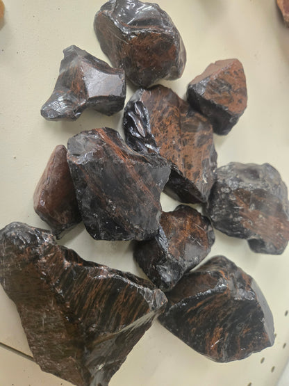 Obsidian, Mahogany
