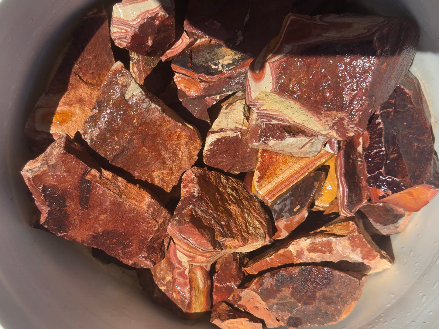 Wonderstone: Red Banded