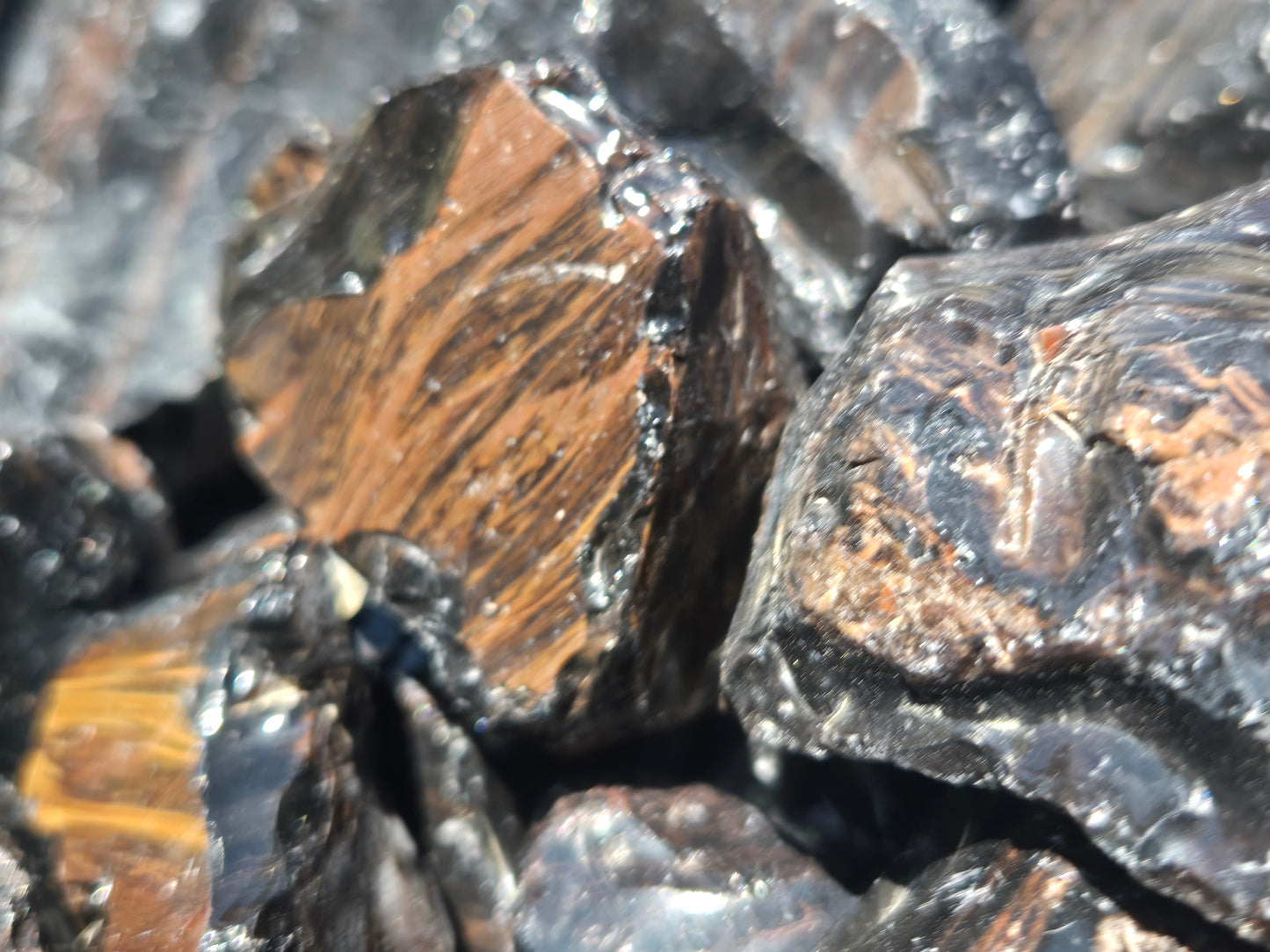 Obsidian, Golden Sheen
