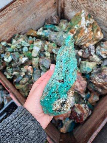 Chrysocolla w/ Magnetite and Medmontite