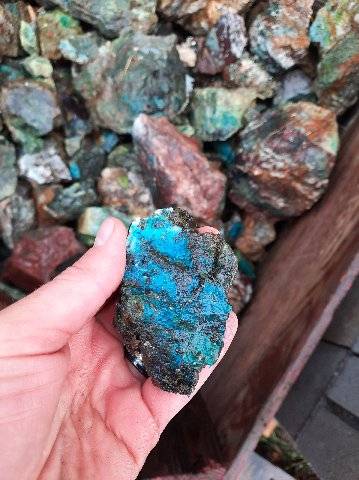 Chrysocolla w/ Magnetite and Medmontite