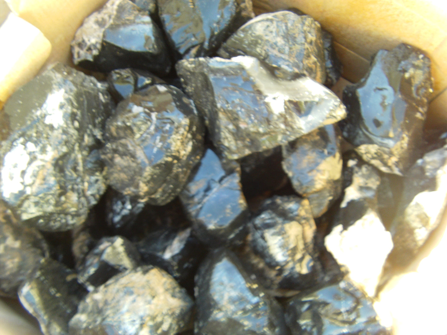 Obsidian, Golden Sheen