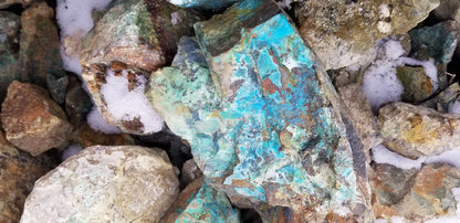 Chrysocolla w/ Magnetite and Medmontite