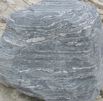 Wonderstone: Purple Banded