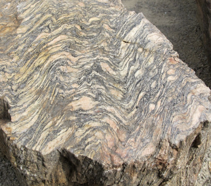 Wonderstone: Purple Banded