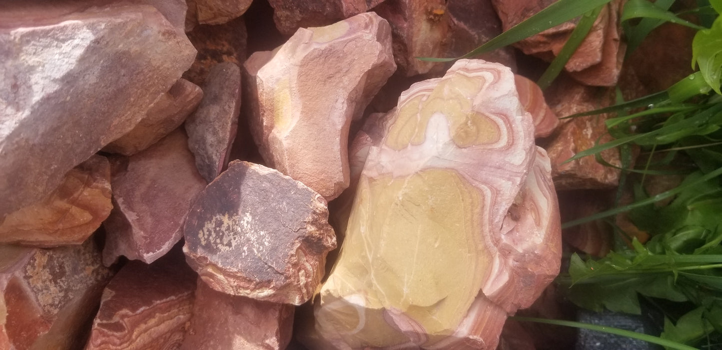 Wonderstone: Red Banded