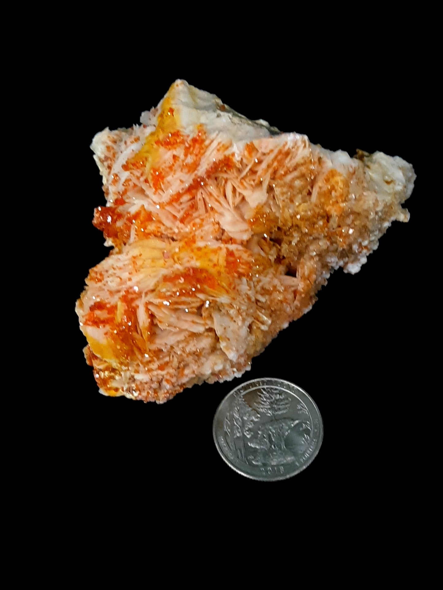 Vanadinite with Barite specimen