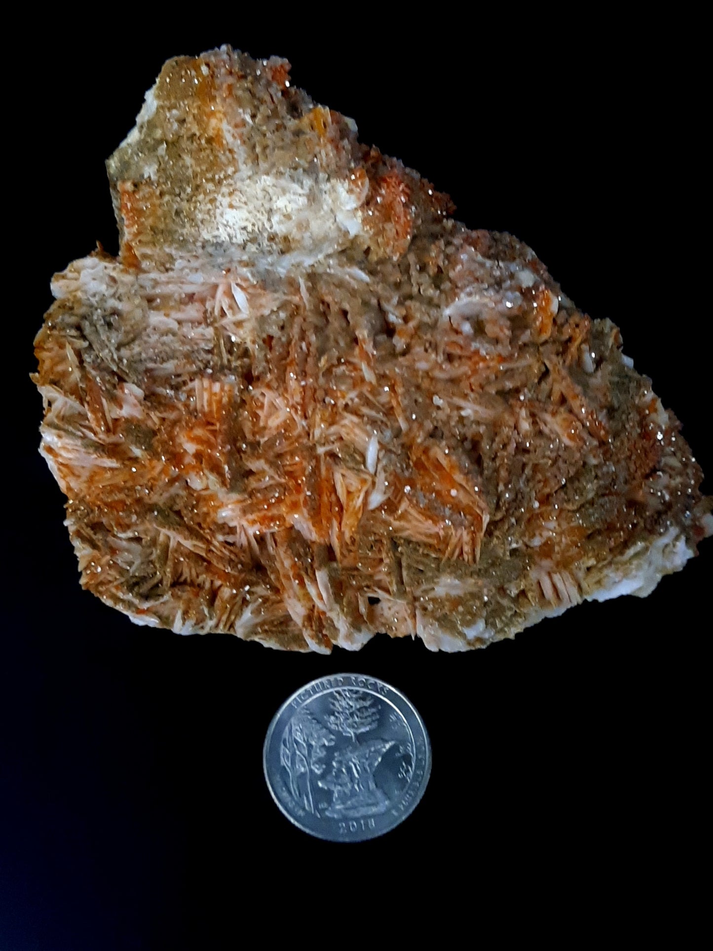 Vanadinite with Barite specimen