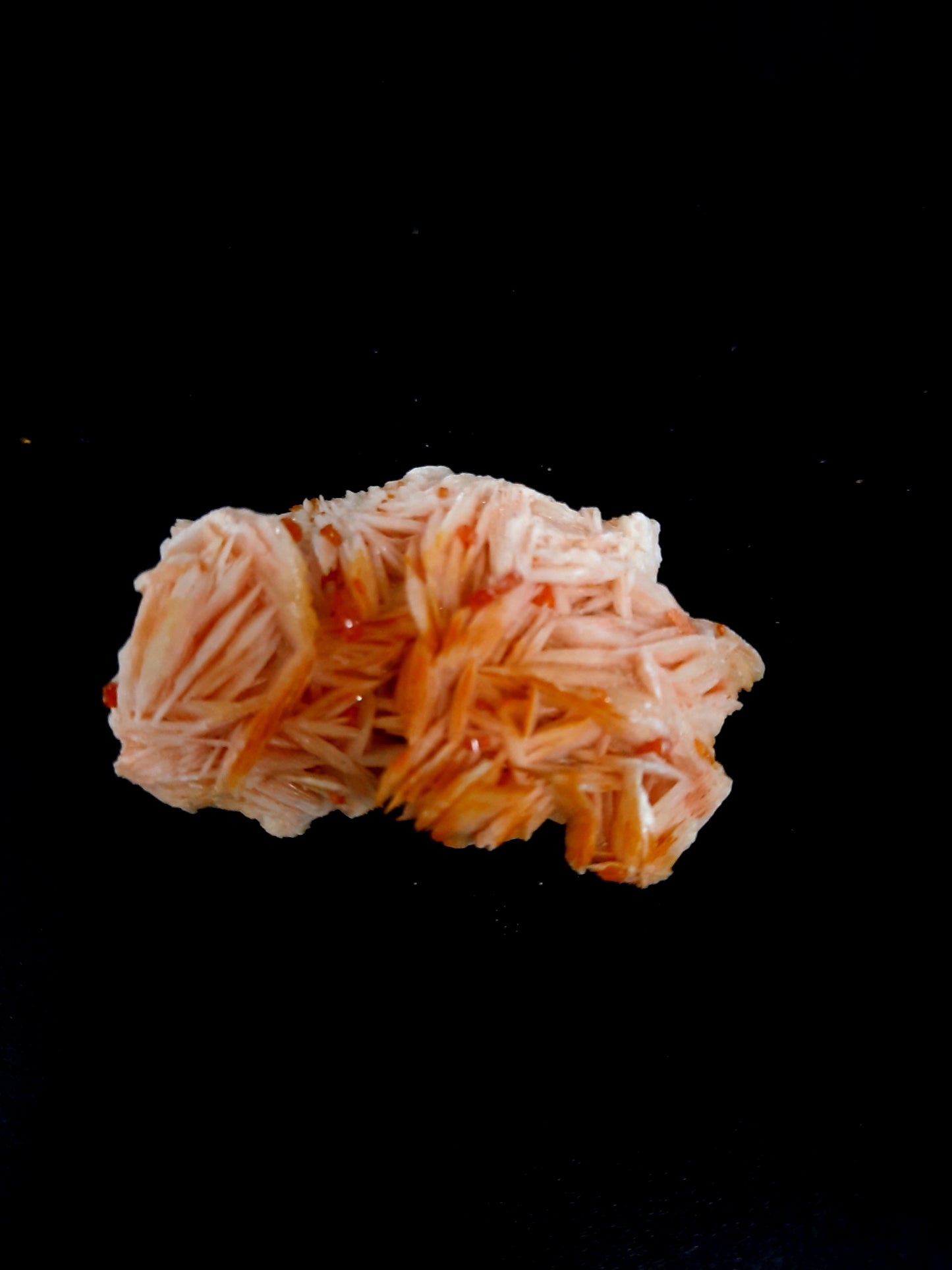 Vanadinite with Barite specimen