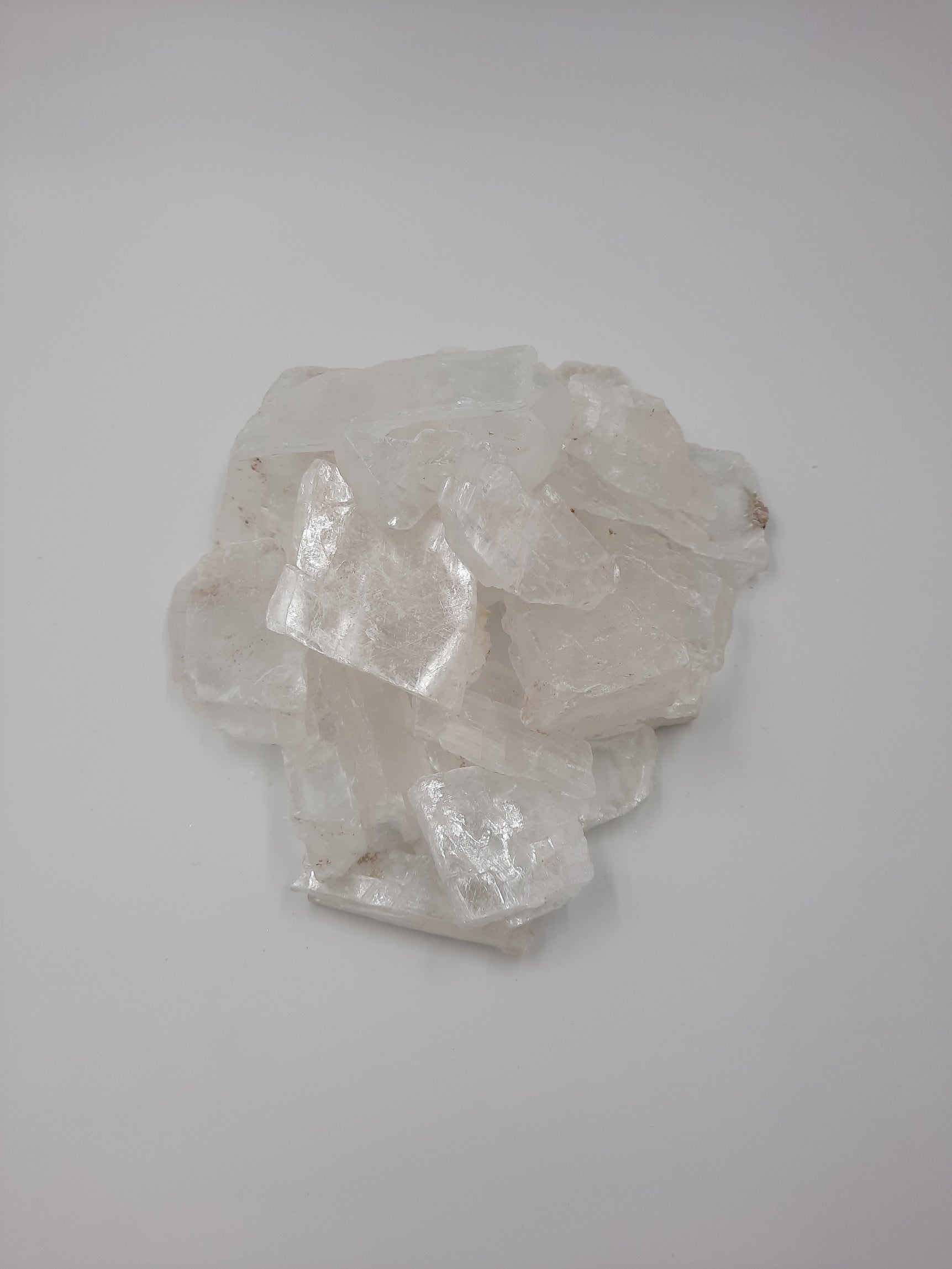 1-2 inch flakes of clear selenite crystal